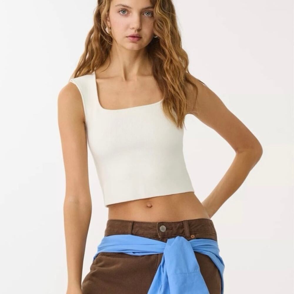 NWOT Stradivarius White Ribbed Knit Crop Tank Top Square Neck XS